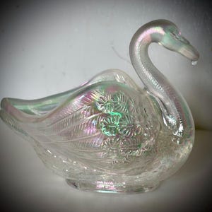 Fenton (backstamped) Iridescent Glass Swan trinket dish or decorative figurine. Beautiful!