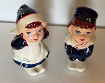 Kissing Dutch Boy and Girl Ceramic Figurines Vintage - Etsy