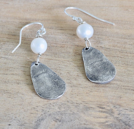 Fingerprint Teardrop Pearl Earrings - thumbprint earring - fingerprint jewelry - Kids prints jewelry - personalized earring - teardrop earri