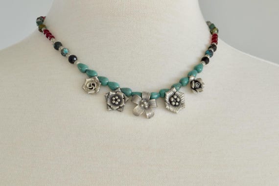 Turquoise, garnet and silver necklace - Hills Tribe Silver Flower - Eclectic - green - red