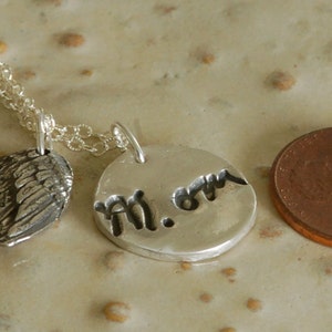Escritura real: collar de encanto de plata fina, collar sentimental, collar escrito a mano personalizado, regalo para mamá