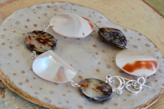 Beachy Shell Bracelet, Large Statement Bracelet, Ocean Inspired Jewelry, Shell Jewelry, Boho Jewelry
