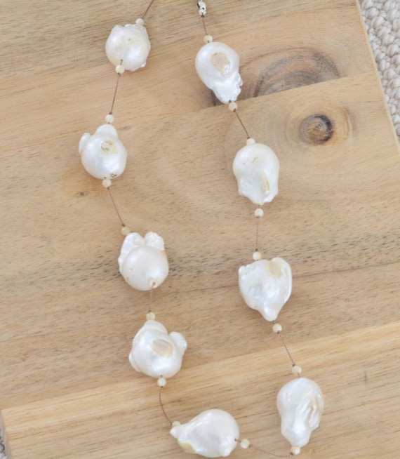 Baroque Pearl Necklace - White - Cream - Mommy Gift - Bridal - Friend - Unique - Chunky