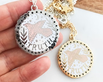 Collier pendentif en émail - Bijoux oiseau vérité