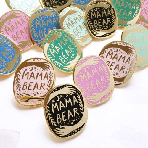 Mama Bear Enamel Pin Badge, Mother's Day Gift, Baby Shower, Gift for mum