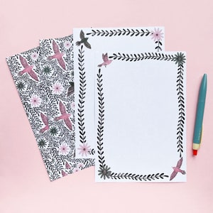 Juego de 18 piezas para escribir cartas: papel para escribir con pájaros voladores, papel para notas con estampado de flores, regalo para observación de aves, amigo por correspondencia, regalo para mamá, idea de regalo para ella