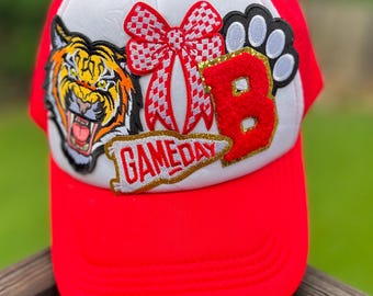 Gorra de camionero de fútbol personalizable, regalo para fanáticos, gorra de fútbol con parches, regalo para fanáticos, regalo para mujeres, regalo de equipo