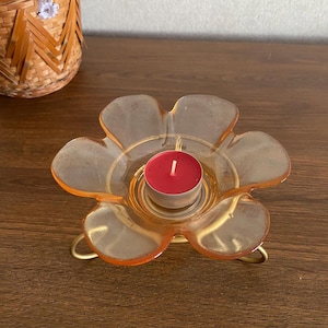 Vintage Glass Flower Tealight Holder - Elegant Retro Decor