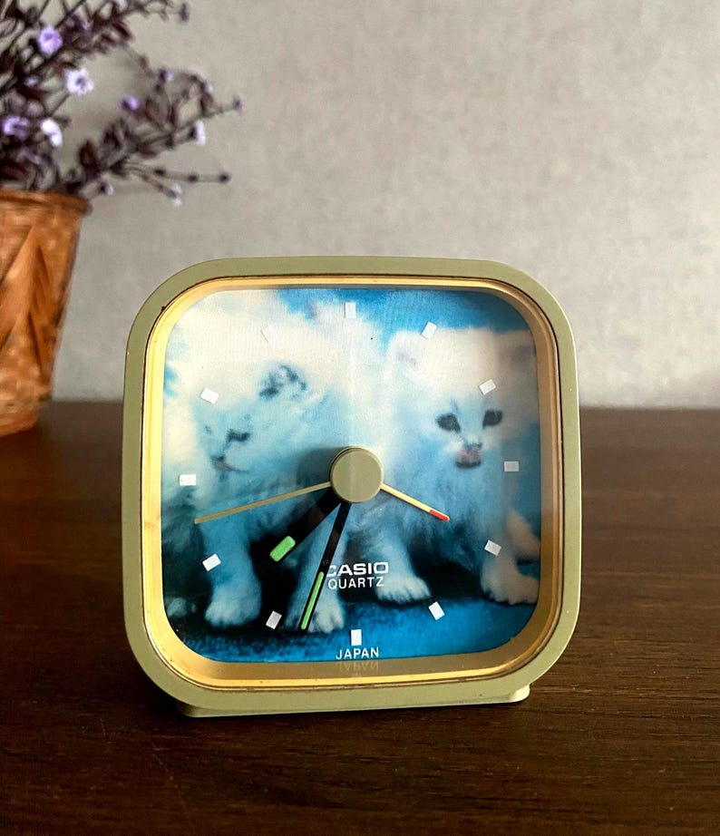 Vintage Casio Quarz Kätzchen Schreibtisch Uhr Bild 8