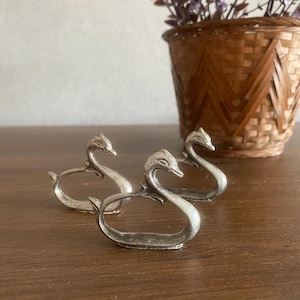 3 Vintage französische Serviettenringe versilbert Schwan Serviettenhalter Retro Hochzeit Tischdekoration