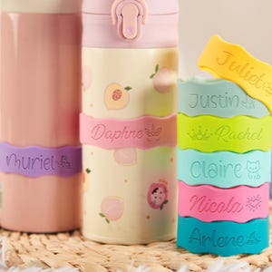Etichette per bottiglie personalizzate, fascette per bottiglie per bambini, fascette per tazze, etichette per tazze con beccuccio, etichette per bottiglie d'acqua, etichette per bottiglie sportive, regali con fascette incise