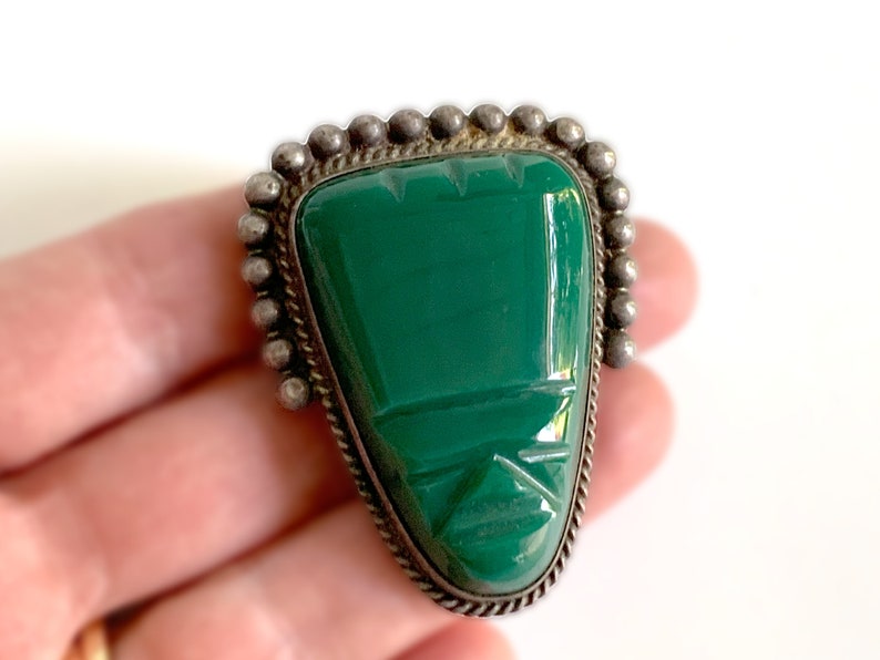 Large Vintage Mexican Carved Green Onyx Face Mask Pin Sterling Silver Brooch Diaz Santoyo
