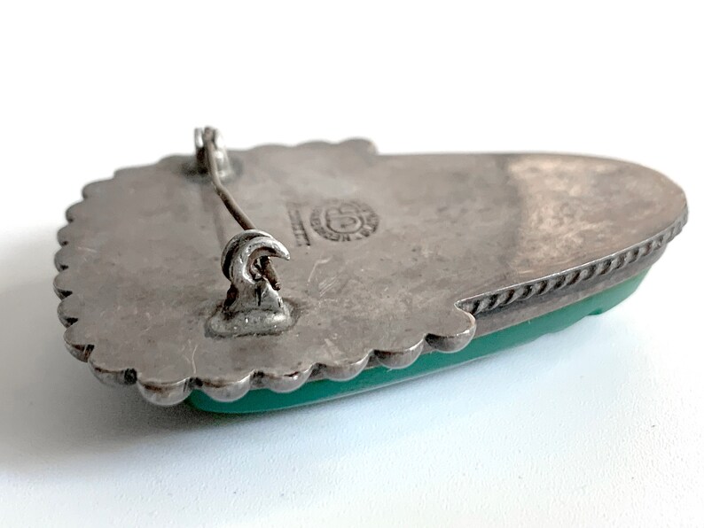 Large Vintage Mexican Carved Green Onyx Face Mask Pin Sterling Silver Brooch Diaz Santoyo