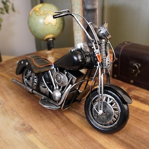 Harley Davidson Collectable Toy for Bike Lovers Handmade Vintage-style Metal Model, US Seller