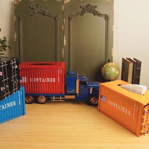 Handmade Metal Container Tissue Box: Industrial Home Decor