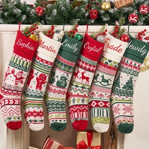 2025 Gepersonaliseerde kerstmis geborduurde familienaamkousen, gebreide kerstsok, decoratiecadeaus voor de feestdagen,
