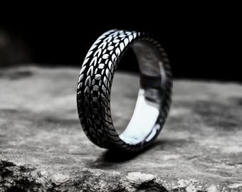 Stainless Steel Snake Scale Ring - Adjustable Gothic Band