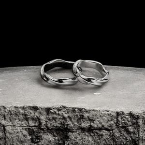 Minimalist Sterling Silver Wave Ring - Unique Textured Band for Women - Adjustable Modern Jewelry Gift for Her - Boho Chic Accessories