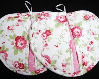 Hot  pad set  pot pincher oven mitt  pretty roses