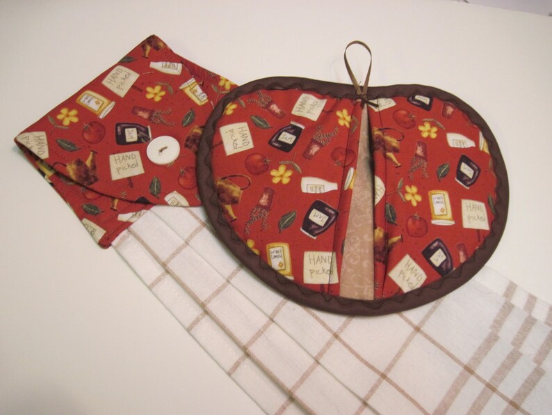Hot pad potholder set pot pincher farm market Hand Picked Fruit brown rust Jam