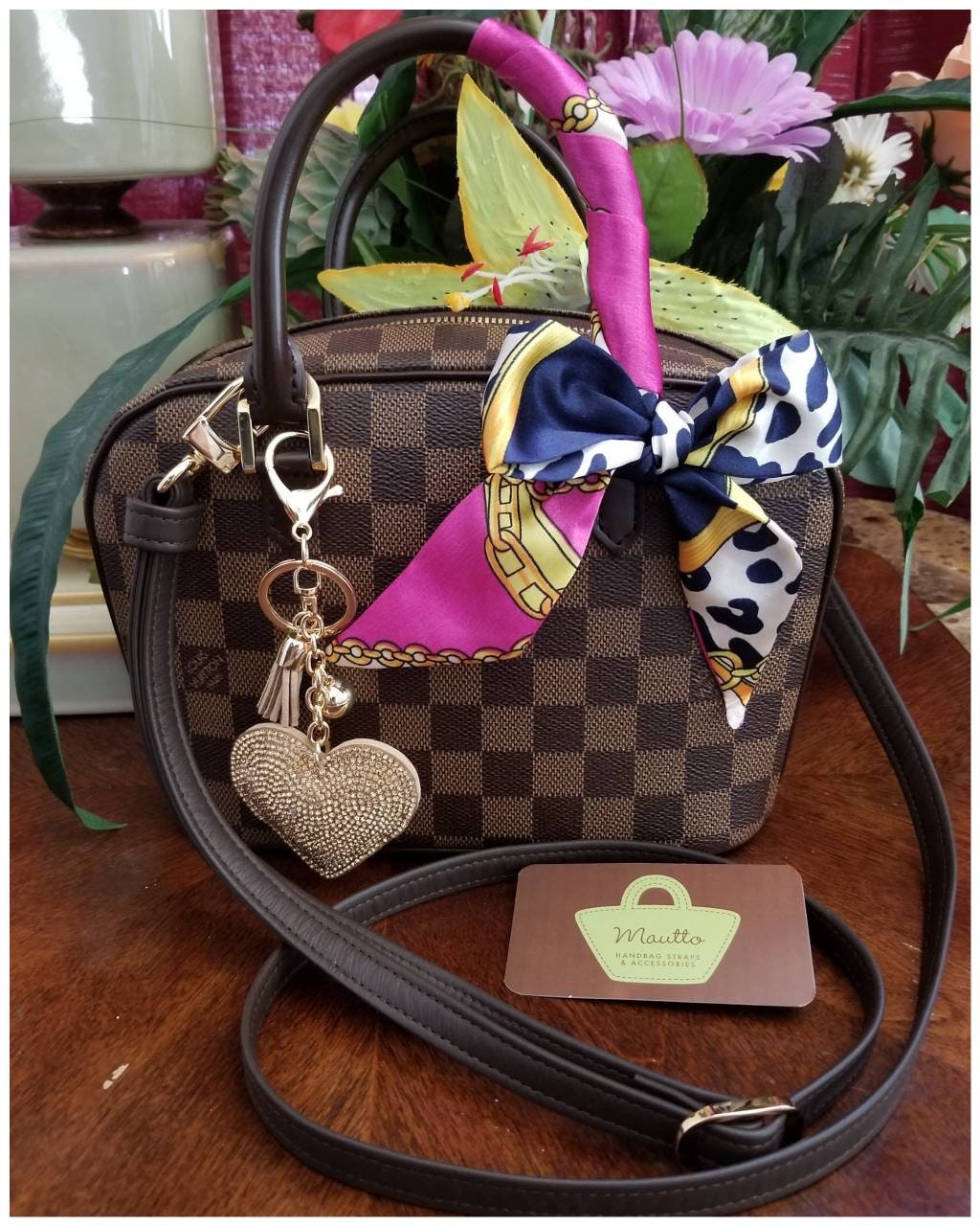 Bag Review: Louis Vuitton Damier Ebene Favorite PM - Coffee and Handbags