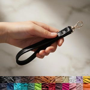 Handmade Leather Wristlet Strap – Customize Swivel Snap Hook, 1/2 inch Wide
