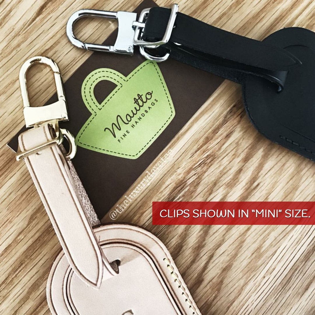 Clips for Bag/luggage Tags Louis Vuitton LV Luggage Tag -  Hong Kong