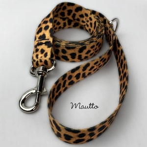 Correa para perro con estampado de leopardo para mascotas de tamaño mediano a grande - 4 longitudes (de corta a extralarga)