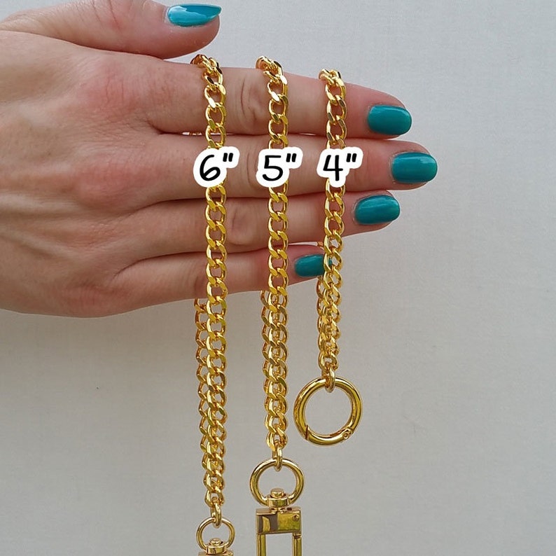 Chain wrist strap sizes on hand model.