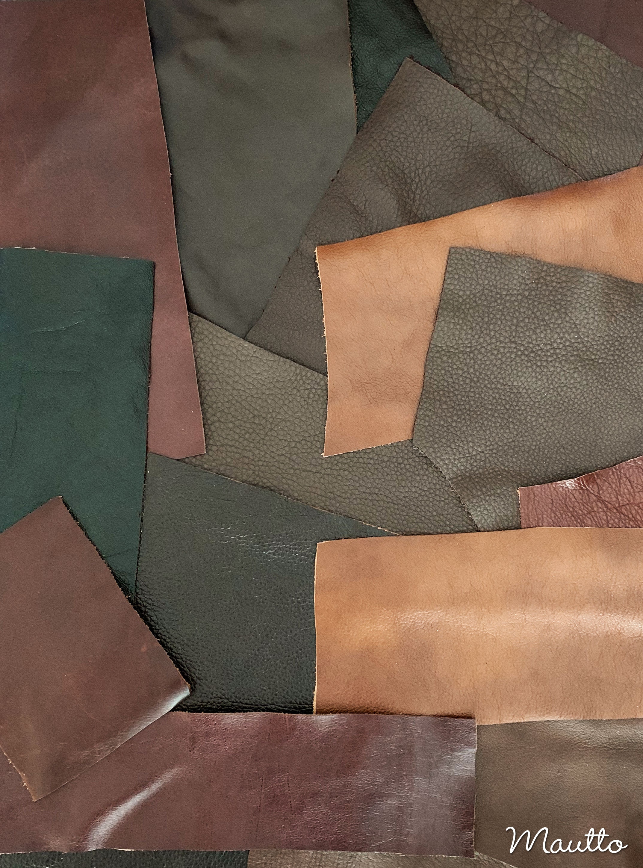 Colorful Leather Pieces - 1 Pound Bag of Scraps & Remnants for Crafts –  Mautto