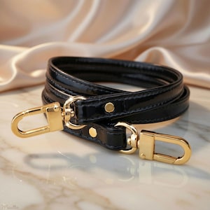 Correa de bolso de piel charol: longitud y herrajes personalizables