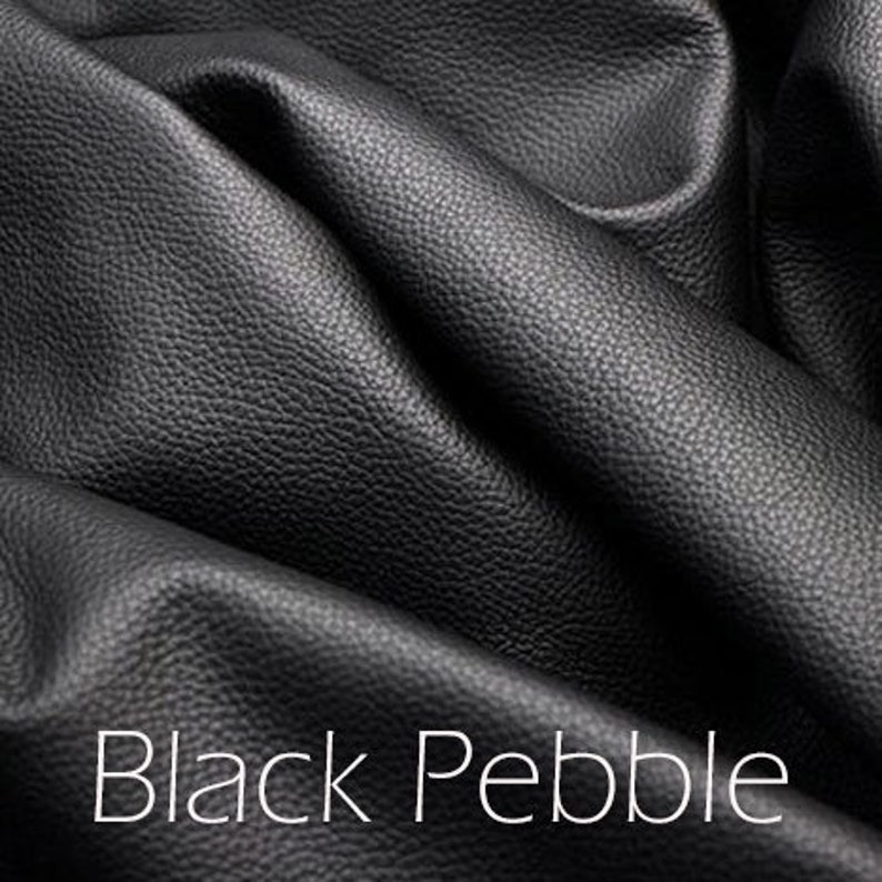 Black Pebble leather swatch.