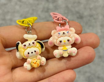 Sanrio Animal Onesie Keychain: Plush Friend Hug Series