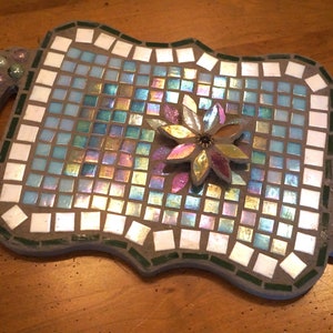 Glass Mosaic Platter Iridescent Colorful Unique Dimensional Flower Design. *READ DESCRIPTION BELOW