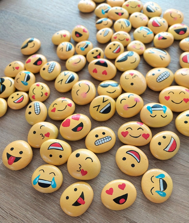 Kindness Rocks Smily Painted Kindness Rocks, Emoji Rocks, Smiley Face Stones, Garden Decor ...