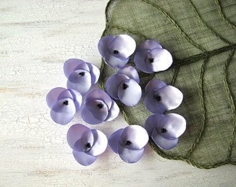 Hydrangea  fabric flower appliques, handmade satin sew on blossoms for sewing, bridal, hair accessory crafts  (10 pcs)- LAVENDER/LILAC