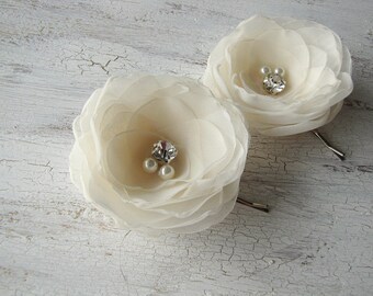 Bridal hair pins, sheer voile flowers, bobby pins, fabric flowers, wedding accessories (set of 2 pcs) -  CREAM IVORY ( rhinestones / pearls)