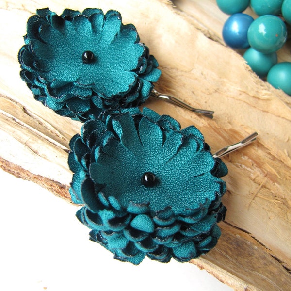 Bobby pins with fabric flowers, floral hair pins, fabric flower accessories, handmade fabric flowers (set of 2 pcs) - GREEN TEAL DAHLIA
