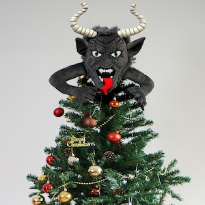 Krampus pluche boomtopper: spookachtig kerstdecor