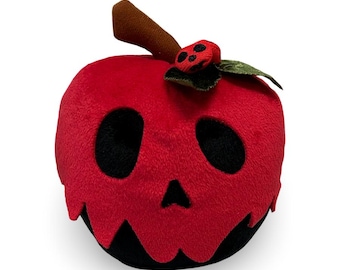 6" rode/zwarte Poison Apple-knuffel. Schedelappel. Geïnspireerd door Sneeuwwitje / Boze Koningin cosplay-prop pluche appel. Halloween-knuffel.