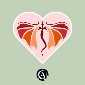 Könnte beinhalten: Ein Aufkleber mit einem stilisierten Drachen in Herzform. Der Drache hat rote, orangefarbene und rosa Flügel. Der Hintergrund ist hellgrün. Unten befindet sich ein kreisförmiges Logo mit dem Buchstaben "A".