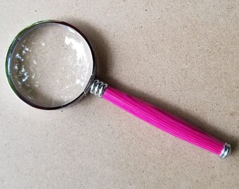 Magnifying Glass with Pink Laminated Wood Handle