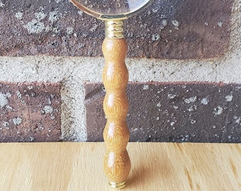 Magnifying Glass with Marble Wood Handle