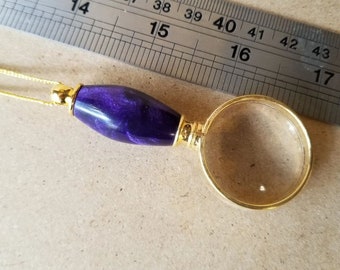 Magnifying Glass Pendant with Handle - Purple epoxy