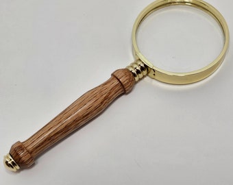 Magnifying Glass with Oak Wood Handle