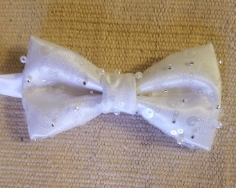 Bridal Bow Tie, Wedding, Bow Tie, Mens Bow Tie, Bowtie, Bowties, Bow Ties, Groom, Wedding Bowties, Pre tied bow tie