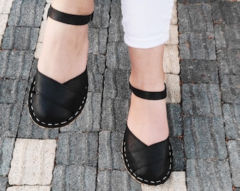 Barefoot Wide Toe Leather Women Sandals - Grounding Sole - Black