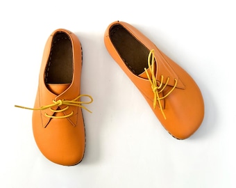 Men's Leather Barefoot Oxford Shoes - Wide Toe Box, Caramel