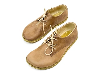Handmade Leather Barefoot Shoes: Women's Grounding Shoes, Copper Rivets - Vision