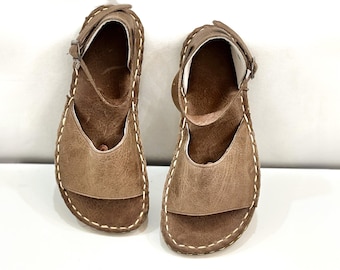Barefoot Sandals For Women : Handmade Leather Grounding Slippers - VISION